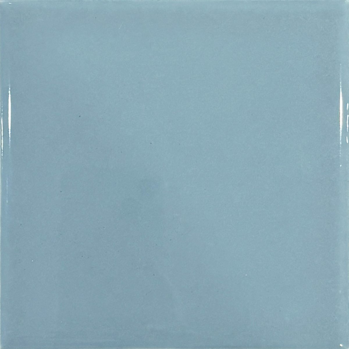 CLEARANCE: Maple Leaf Sky Blue 04" x 04"