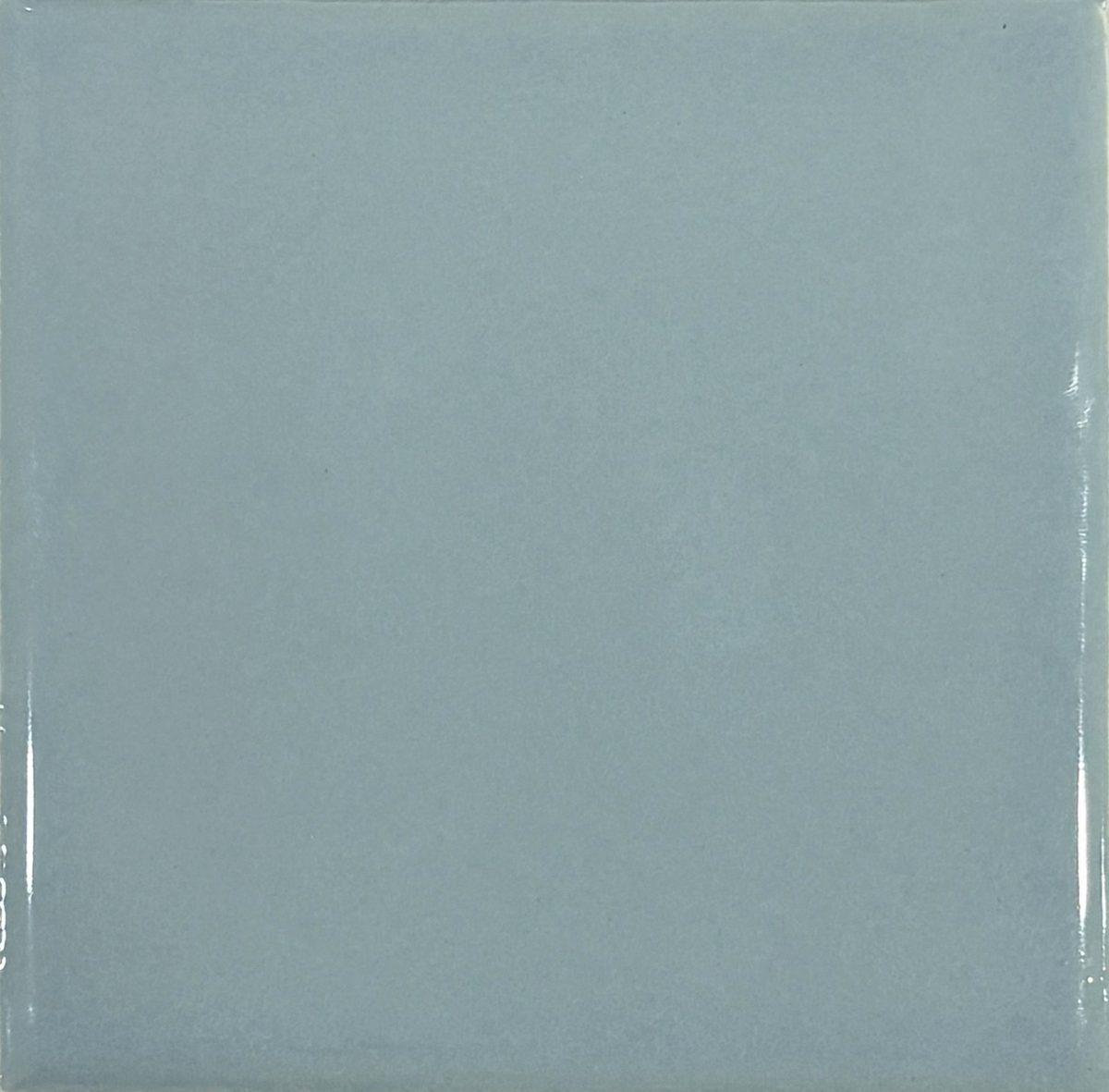 CLEARANCE: Maple Leaf Teal Blue 04" x 04"